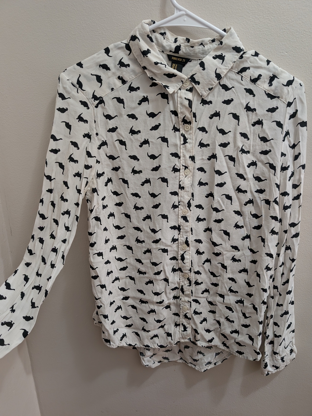 Forever 21 Dino Print Button Down in White & Black Size Medium
